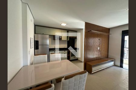 Sala de apartamento à venda com 1 quarto, 41m² em Empresarial 18 do Forte, Barueri