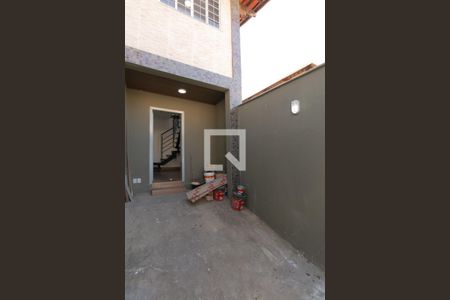 Área comum de casa à venda com 2 quartos, 85m² em Santa Amelia, Belo Horizonte