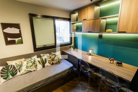 Quarto 1 de apartamento à venda com 3 quartos, 70m² em Moema, São Paulo