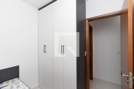 Quarto 2 de apartamento para alugar com 2 quartos, 35m² em Vila Mazzei, São Paulo