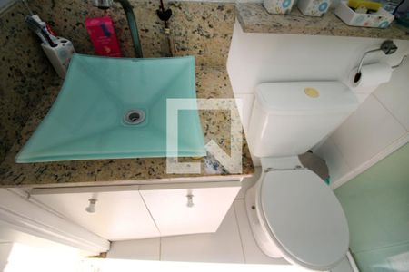 Banheiro da Suíte de apartamento à venda com 2 quartos, 52m² em Parada de Lucas, Rio de Janeiro