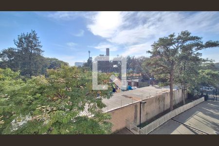 Vista Quarto 1 de apartamento para alugar com 2 quartos, 63m² em Bom Retiro, São Paulo