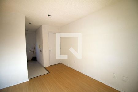 Sala de apartamento para alugar com 2 quartos, 41m² em Brás de Pina, Rio de Janeiro