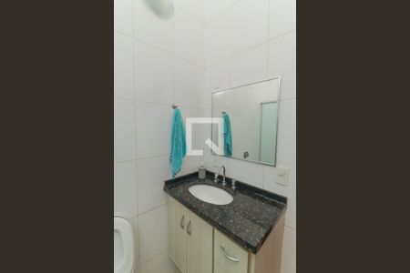 Banheiro Social de casa à venda com 3 quartos, 225m² em Colônia, Jundiaí