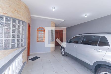 Garagem de casa à venda com 3 quartos, 225m² em Colônia, Jundiaí