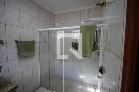 Banheiro da Suíte de casa para alugar com 2 quartos, 238m² em Jardim Abatia, Sorocaba