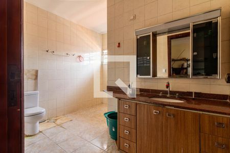 Banheiro da Suíte 2 de casa à venda com 4 quartos, 300m² em Campo Belo, São Paulo