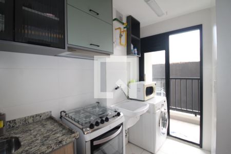 Sala / Cozinha de apartamento para alugar com 2 quartos, 44m² em Jardim São Paulo, São Paulo