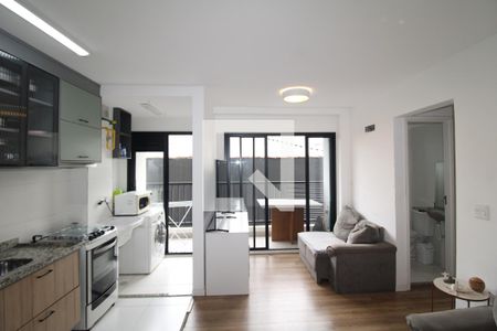 Sala / Cozinha de apartamento para alugar com 2 quartos, 44m² em Jardim São Paulo, São Paulo