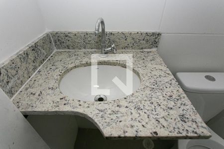 Banheiro de apartamento à venda com 1 quarto, 40m² em Penha de França, São Paulo