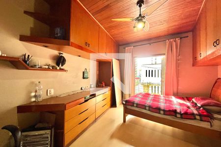 Suíte 1 de casa à venda com 4 quartos, 160m² em Planalto Paulista, São Paulo