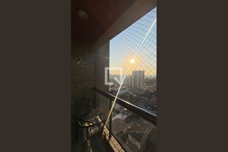 Varanda da Sala de apartamento à venda com 3 quartos, 100m² em Vila Valparaíso, Santo André