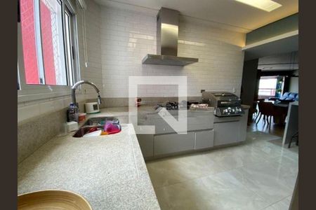 Apartamento à venda com 3 quartos, 133m² em Vila Assunção, Santo André