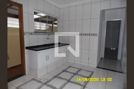 Casa à venda com 3 quartos, 135m² em Cidade São Jorge, Santo André