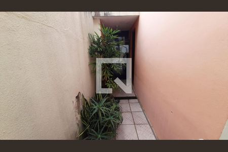 Casa à venda com 4 quartos, 208m² em Jardim Itapoan, Santo André
