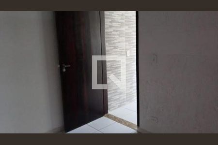 Casa à venda com 4 quartos, 242m² em Parque das Nações, Santo André