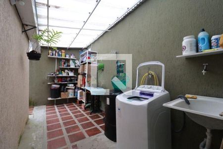 Casa à venda com 5 quartos, 300m² em Parque Novo Oratório, Santo André