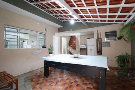 Casa à venda com 5 quartos, 300m² em Parque Novo Oratório, Santo André