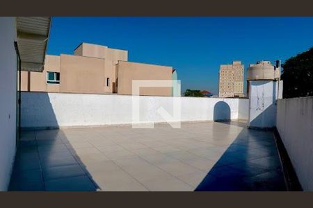 Casa à venda com 3 quartos, 650m² em Utinga, Santo André