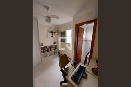 Casa à venda com 2 quartos, 120m² em Utinga, Santo André