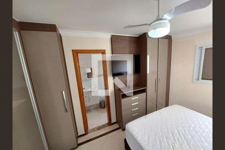 Casa à venda com 2 quartos, 120m² em Utinga, Santo André