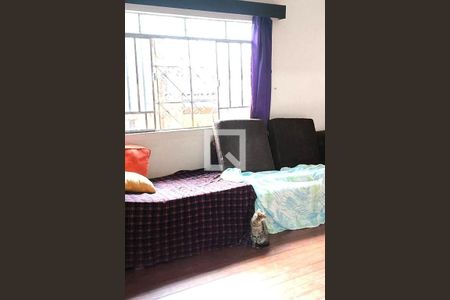 Casa à venda com 4 quartos, 198m² em Parque Oratório, Santo André
