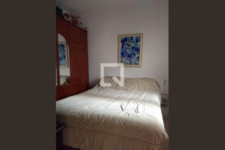 Casa à venda com 2 quartos, 179m² em Parque Oratório, Santo André