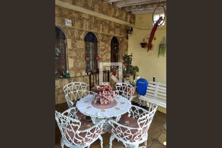 Casa à venda com 2 quartos, 179m² em Parque Oratório, Santo André