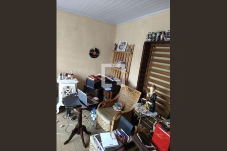 Casa à venda com 2 quartos, 179m² em Parque Oratório, Santo André