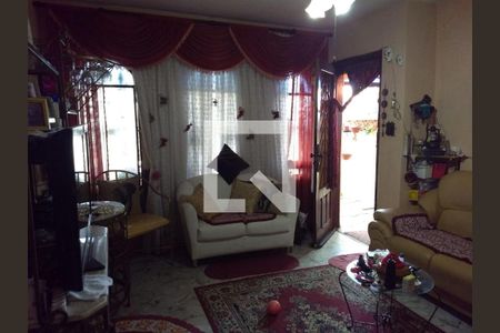 Casa à venda com 2 quartos, 179m² em Parque Oratório, Santo André