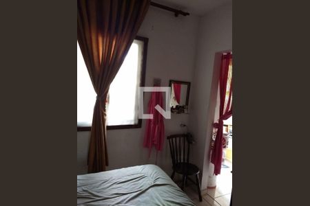 Casa à venda com 2 quartos, 179m² em Parque Oratório, Santo André