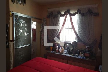 Casa à venda com 2 quartos, 179m² em Parque Oratório, Santo André