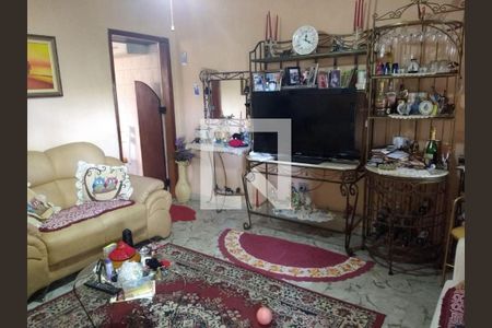 Casa à venda com 2 quartos, 179m² em Parque Oratório, Santo André