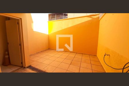 Garagem de casa à venda com 3 quartos, 200m² em Vila Lageado, Osasco