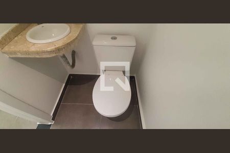 Lavabo da Sala de casa à venda com 3 quartos, 200m² em Vila Lageado, Osasco