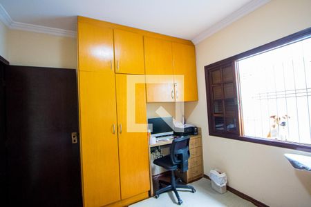 Quarto 1 de casa para alugar com 3 quartos, 210m² em Vila Cecilia Maria, Santo André
