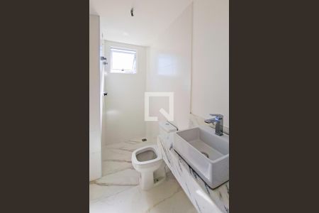 Banheiro da Suíte de apartamento para alugar com 2 quartos, 108m² em Santa Efigênia, Belo Horizonte
