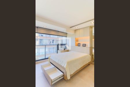 Studio de kitnet/studio para alugar com 1 quarto, 25m² em Jardim das Acacias, São Paulo