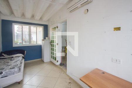 Quarto 2 de casa para alugar com 2 quartos, 90m² em Chácara Santo Antônio (zona Sul), São Paulo