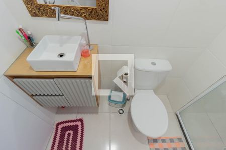Banheiro de apartamento à venda com 2 quartos, 45m² em Cidade Líder, São Paulo
