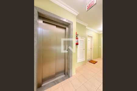 Hall social de apartamento para alugar com 3 quartos, 122m² em Ingleses Norte, Florianópolis