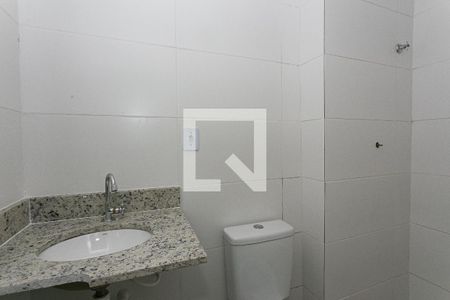 Banheiro de apartamento à venda com 2 quartos, 40m² em Penha de França, São Paulo