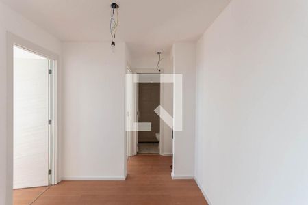 Sala de apartamento para alugar com 2 quartos, 40m² em São Francisco Xavier, Rio de Janeiro