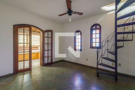 Sala Privativa de casa de condomínio à venda com 3 quartos, 180m² em Vargem Pequena, Rio de Janeiro