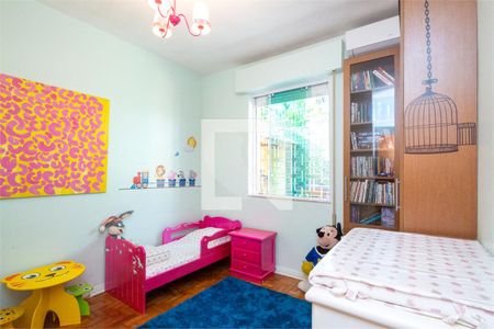 Casa à venda com 3 quartos, 350m² em Campo Belo, São Paulo