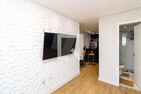 Sala de apartamento à venda com 2 quartos, 68m² em Vila Isolina Mazzei, São Paulo