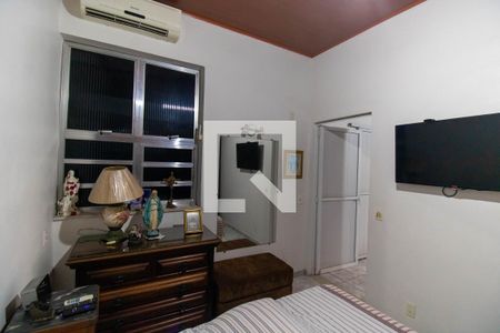 Quarto 2 de casa à venda com 3 quartos, 230m² em Largo do Barradas, Niterói