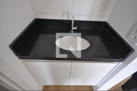 Banheiro de apartamento para alugar com 1 quarto, 27m² em Tucuruvi, São Paulo