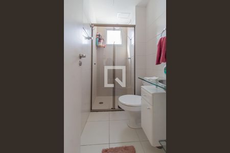 Banheiro de apartamento à venda com 2 quartos, 53m² em Vila Marieta, São Paulo