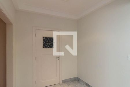 Hall Social de apartamento para alugar com 3 quartos, 230m² em Higienópolis, São Paulo